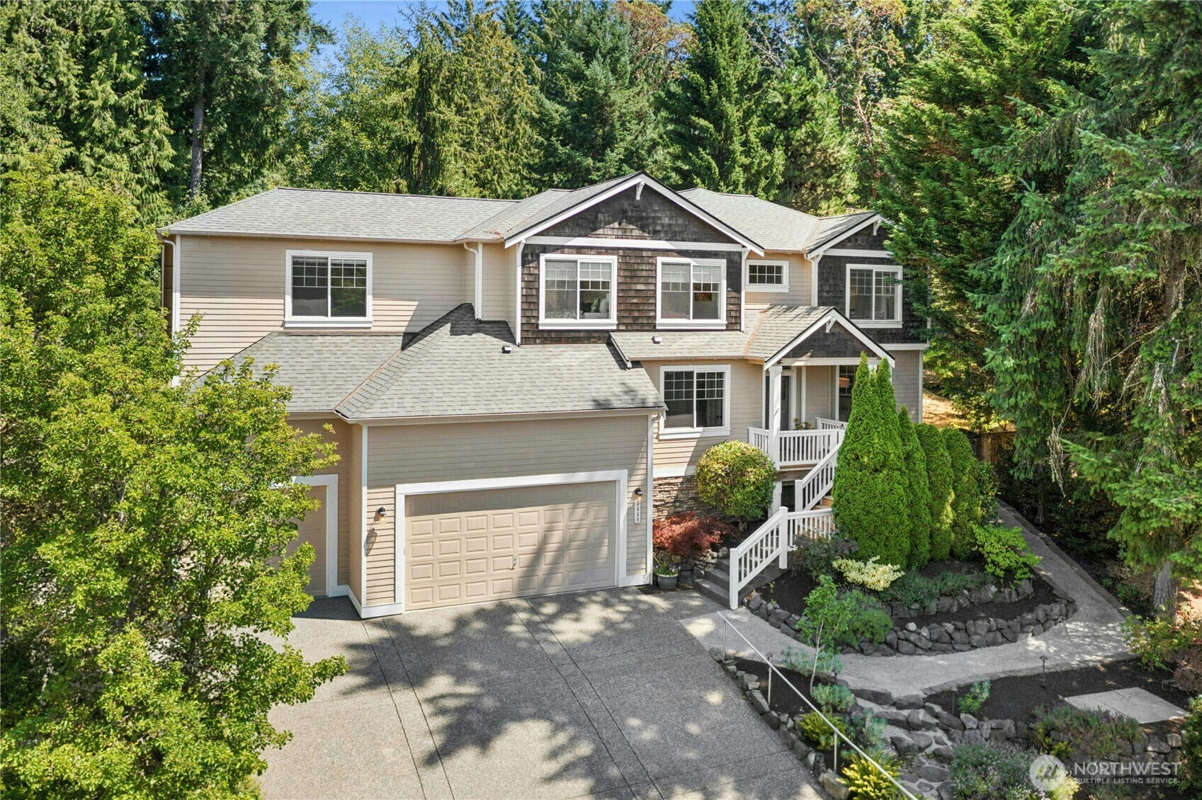 9440 NE Blue Wave Court  Bainbridge Island WA 98110 photo