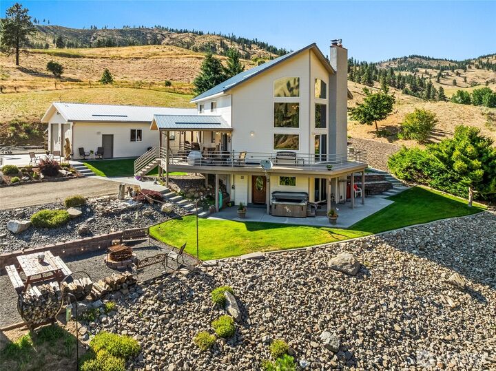 8770  Nahahum Canyon Road  Cashmere WA 98815 photo