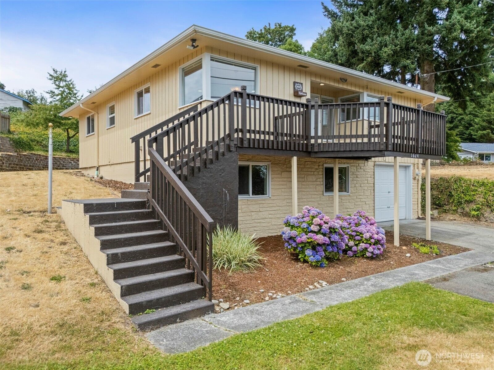 Property Photo:  1624  Browns Point Boulevard  WA 98422 