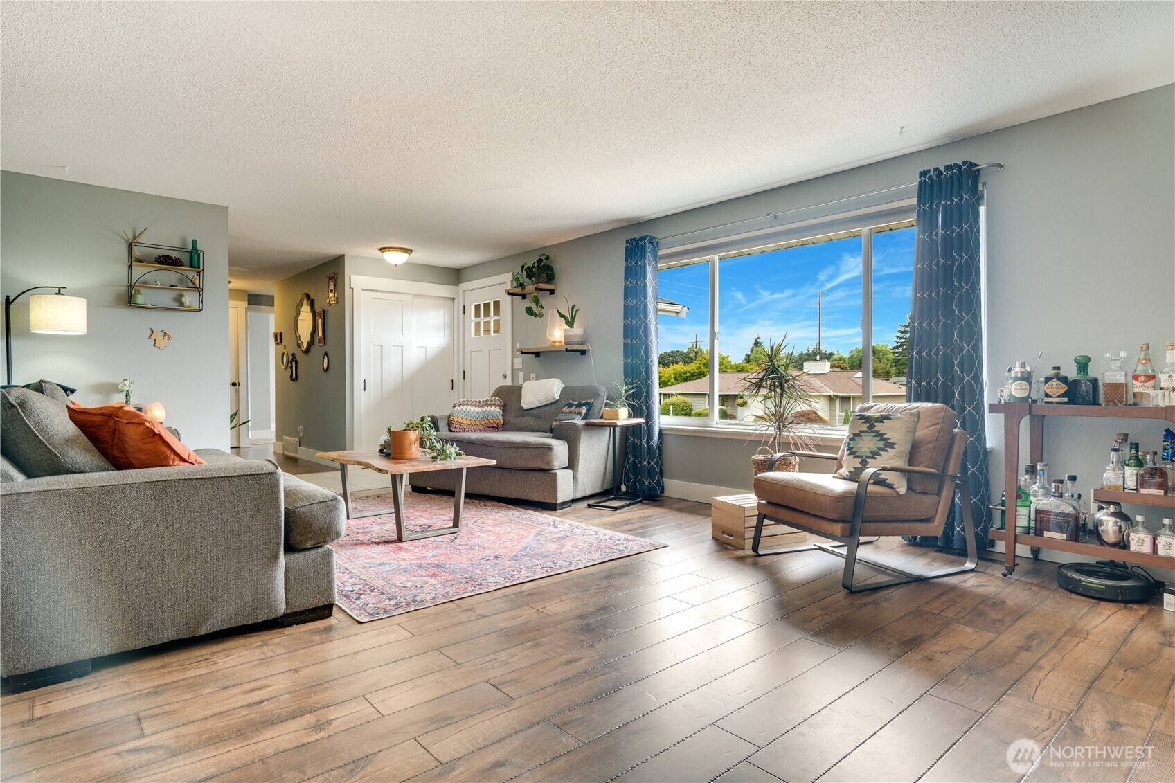 Property Photo: 1464 N Woodlawn Street WA 98406