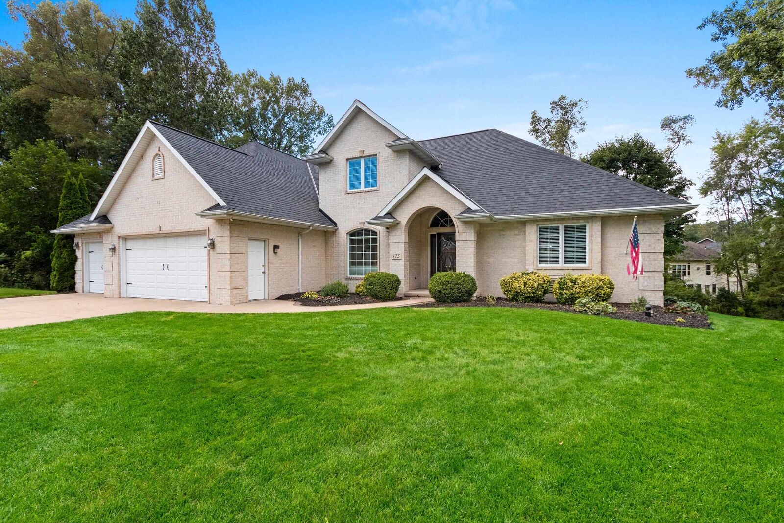 Property Photo:  175 Burgundy Court  WI 54302-5254 