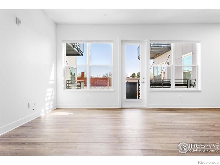 Property Photo:  1707 Walnut Street 208  CO 80302 