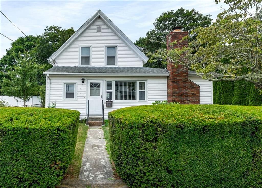 Property Photo:  11 Longvue Avenue  RI 02891 