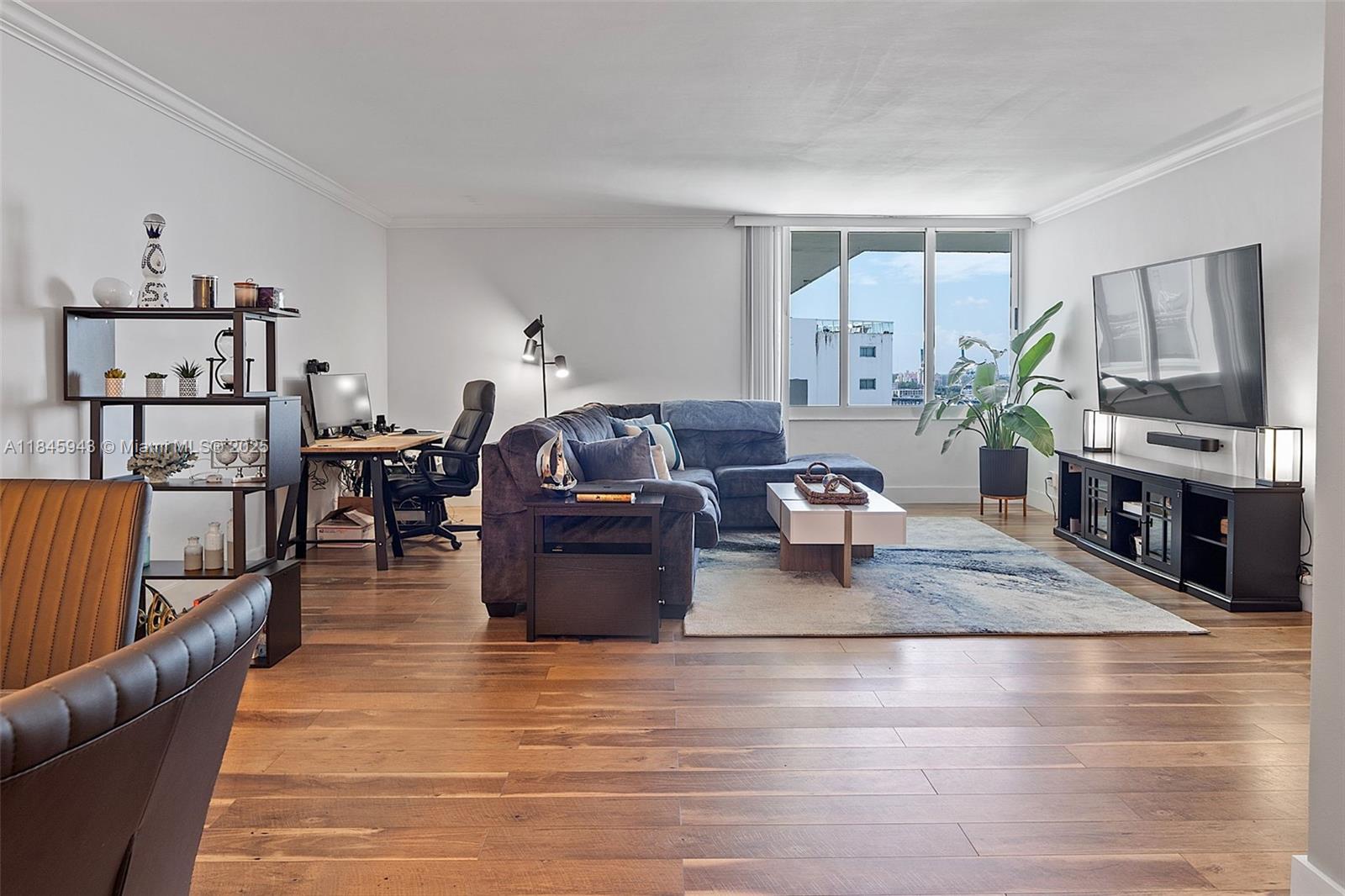 Property Photo: 1200 West Ave Ph31 FL 33139