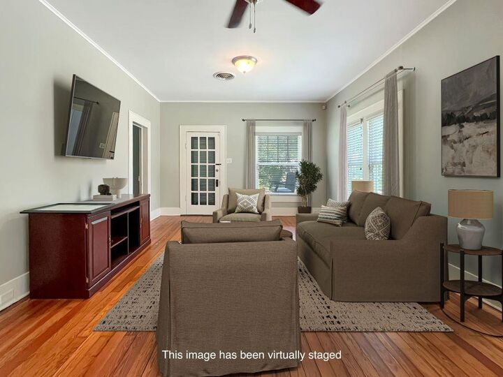 Property Photo:  1712 W Common Street W  LA 70601 