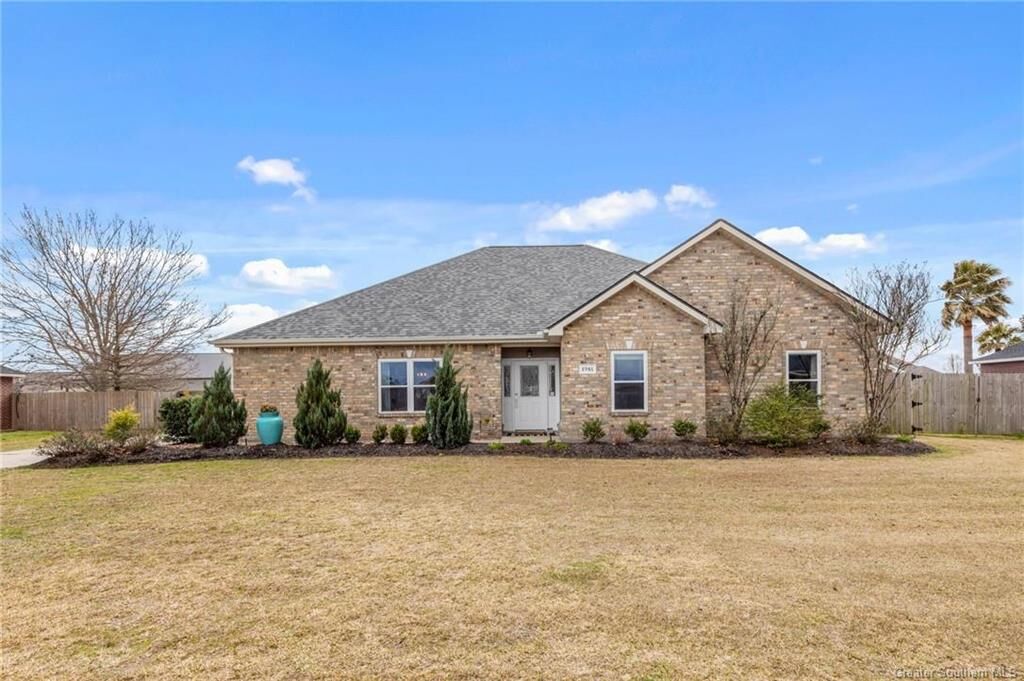 Property Photo: 1741 N Michael Square N LA 70611