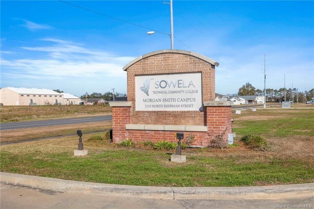 Property Photo: 0 Virginia Avenue LA 70546