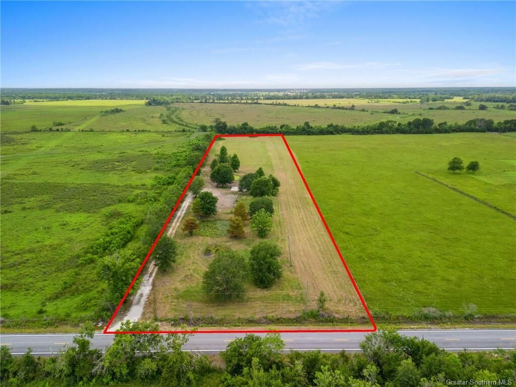 Property Photo:  233 Big Woods Vinton Road  LA 70668 