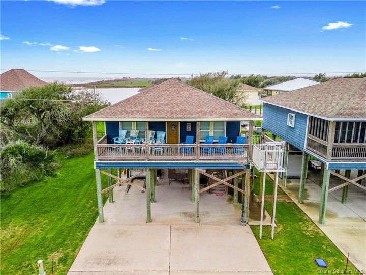 Property Photo: 120 Ocean Avenue LA 70631
