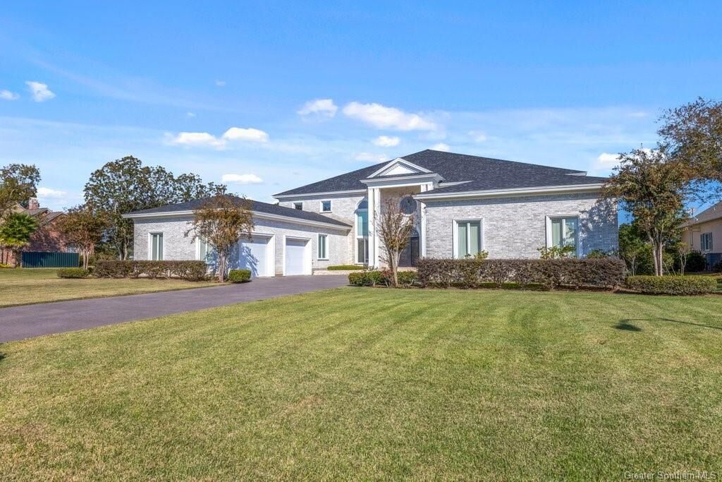 Property Photo: 3272 Portrush Drive LA 70605