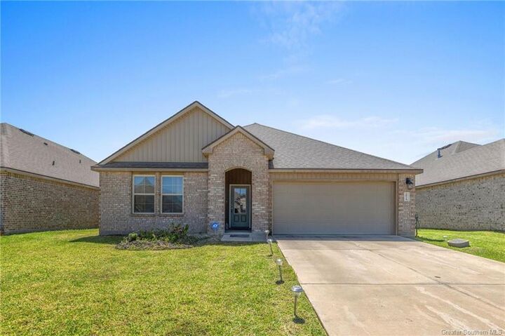 Property Photo:  3814 Barn Owl Drive  LA 70615 