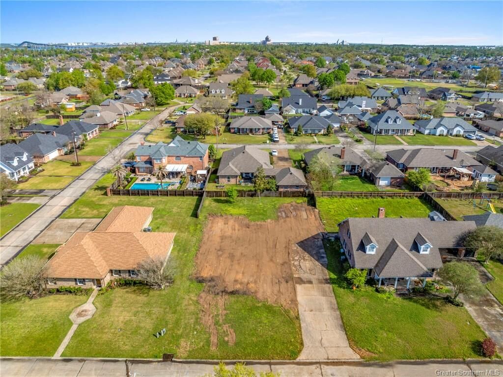 Property Photo: 2508 Tyler Street LA 70605