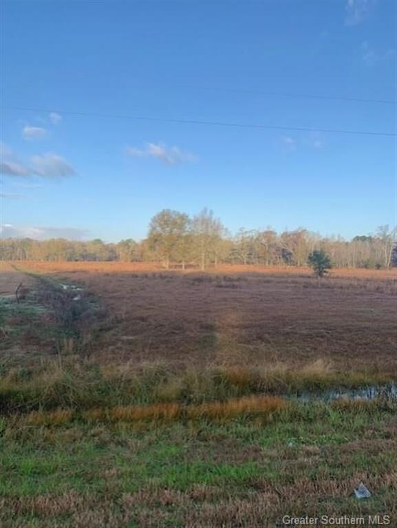 Property Photo: 1751 Highway 165 Highway LA 70648