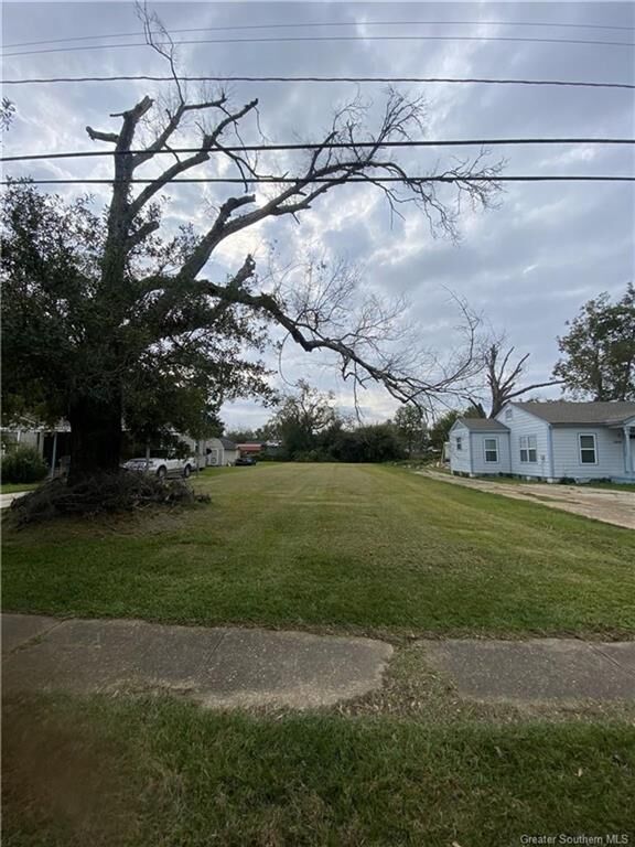 Property Photo: 2022 4th Street LA 70601