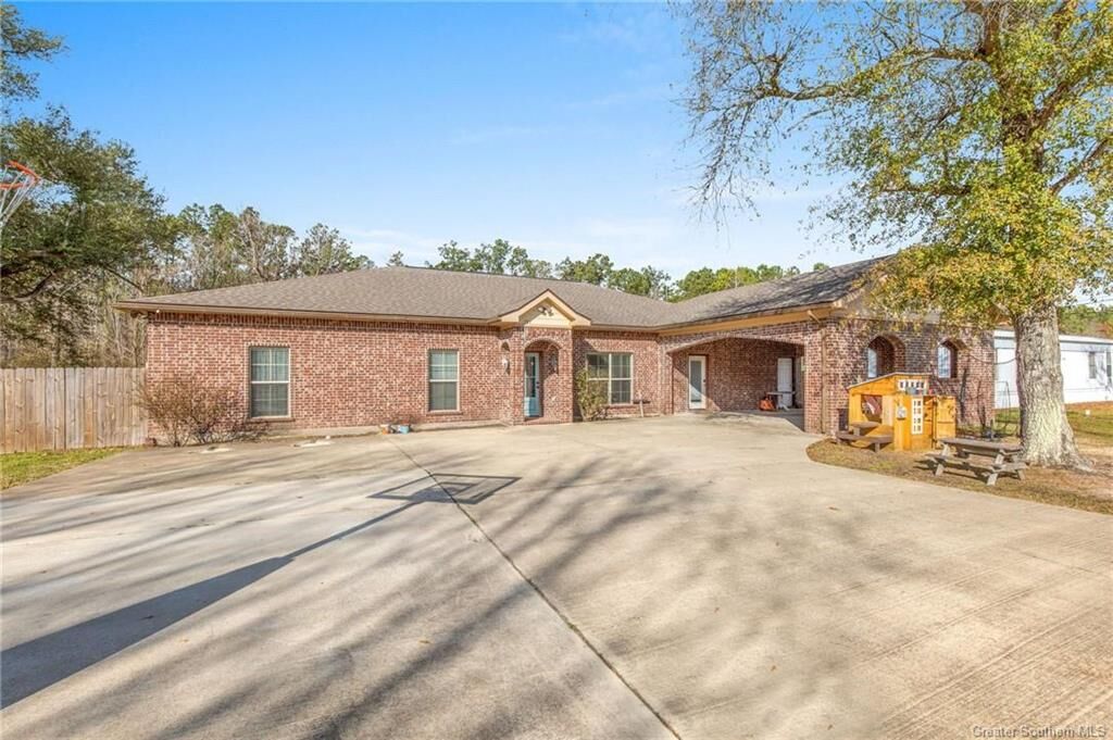 Property Photo: 1783 Marsalise Road LA 70663
