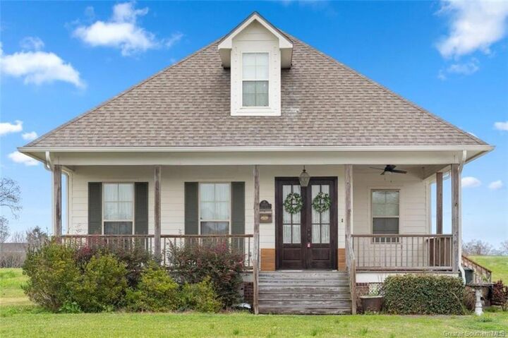 2015 Barbe Street  Lake Charles LA 70601 photo