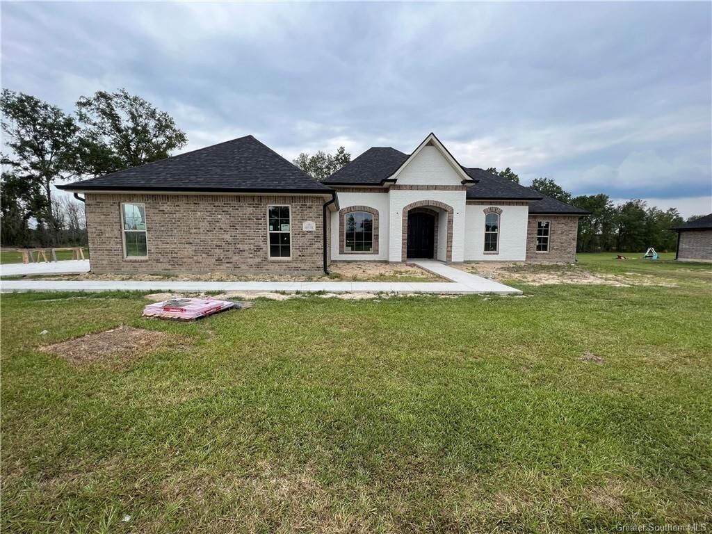 Property Photo: 135 Faith Lane LA 70657