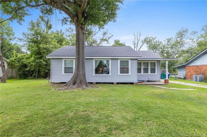 740 Starlin Drive  Sulphur LA 70663 photo