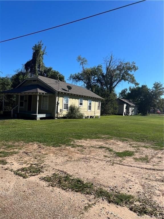 Property Photo: 2708 Mary Street LA 70607