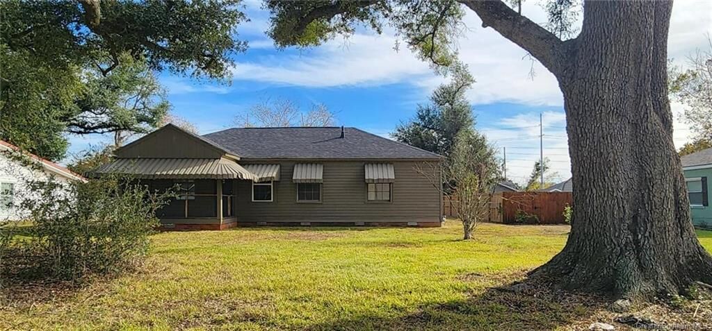 Property Photo: 3707 Yale Street LA 70607