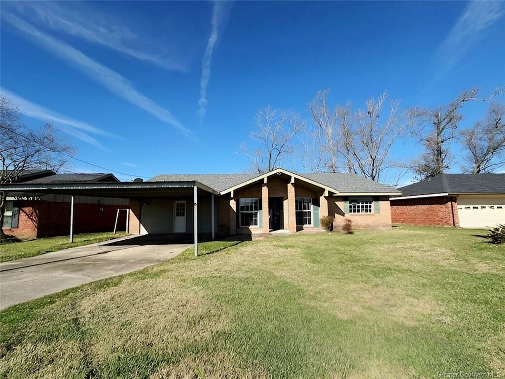 Property Photo:  1908 Karon Street  LA 70663 