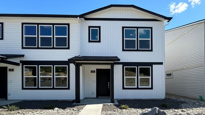 5186 E Liberty Ln  Spokane WA 99217 photo