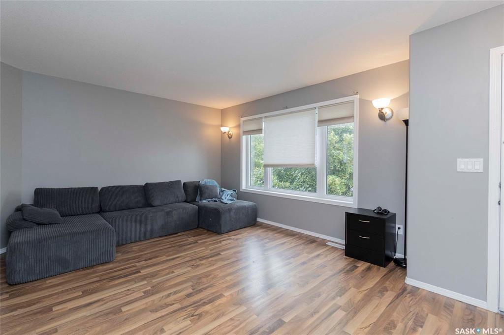 Property Photo: 415 Gordon Road SK S7T 0A1