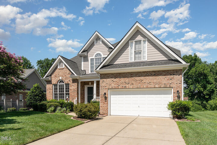 Property Photo: 1128 Crystalwater Drive NC 27526