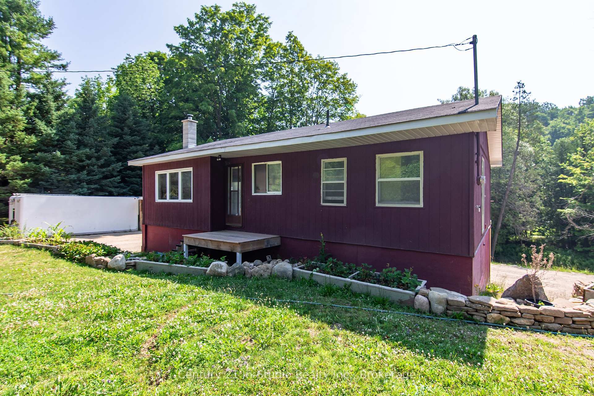 Property Photo:  8355 County 9 Road  ON L0M 1G0 