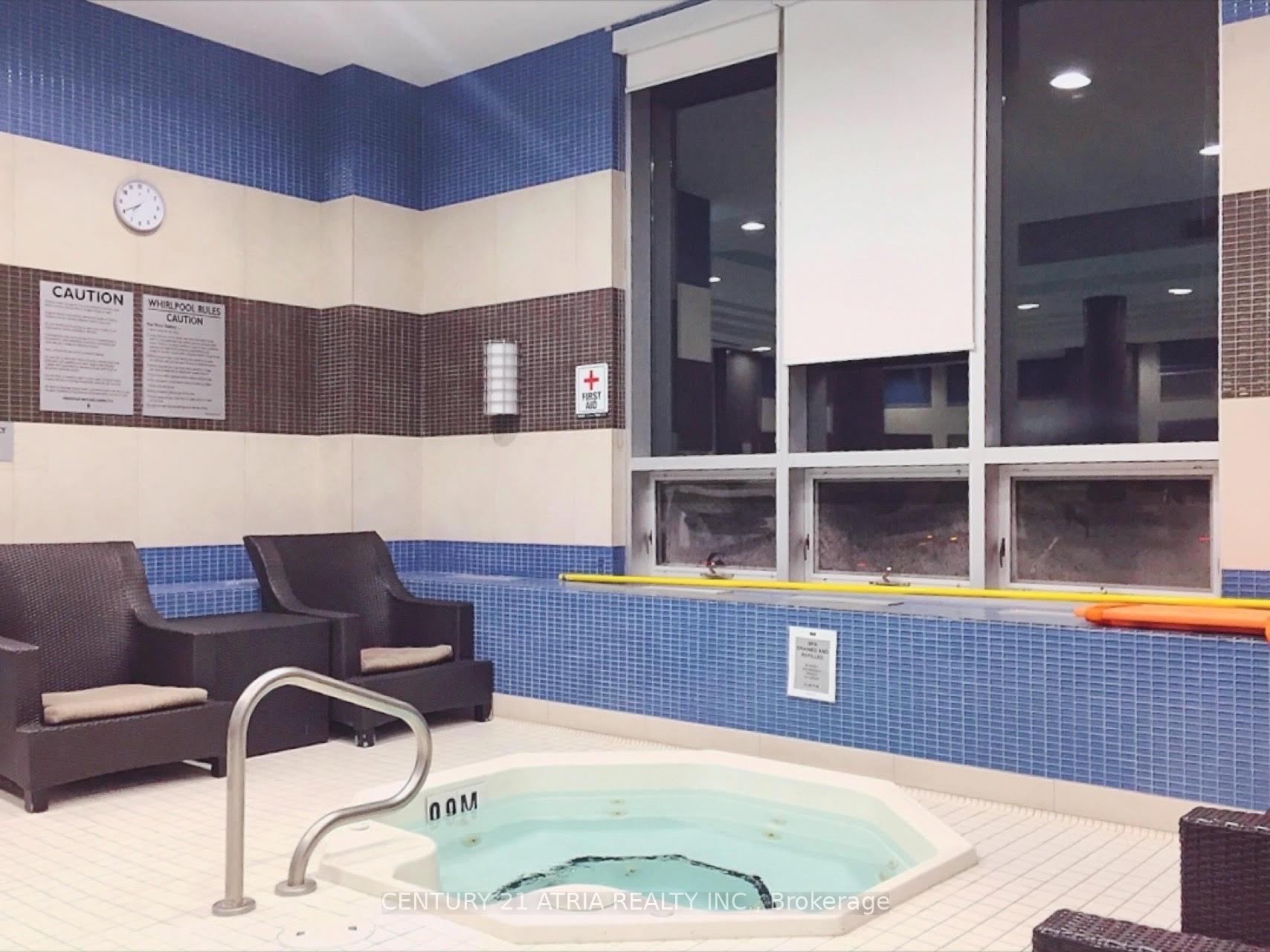 Photo de la propriété:  100 Harrison Garden Boulevard 315  ON M2N 0C2 