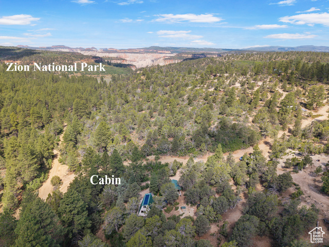 Property Photo:  445 White Oak St S  UT 84758 