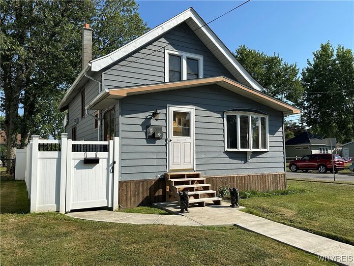 435 Fletcher Street  Tonawanda NY 14150 photo