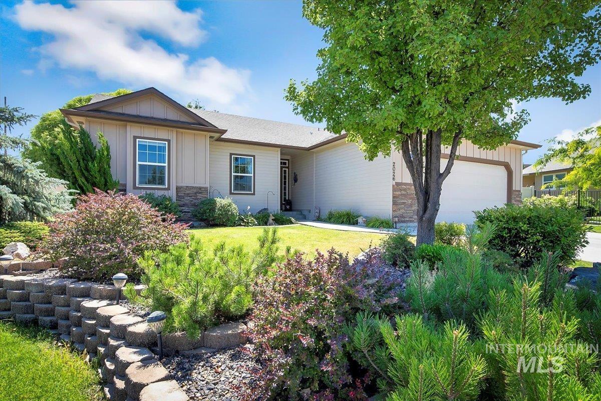 Property Photo: 2026 S Sandcrest Loop ID 83686