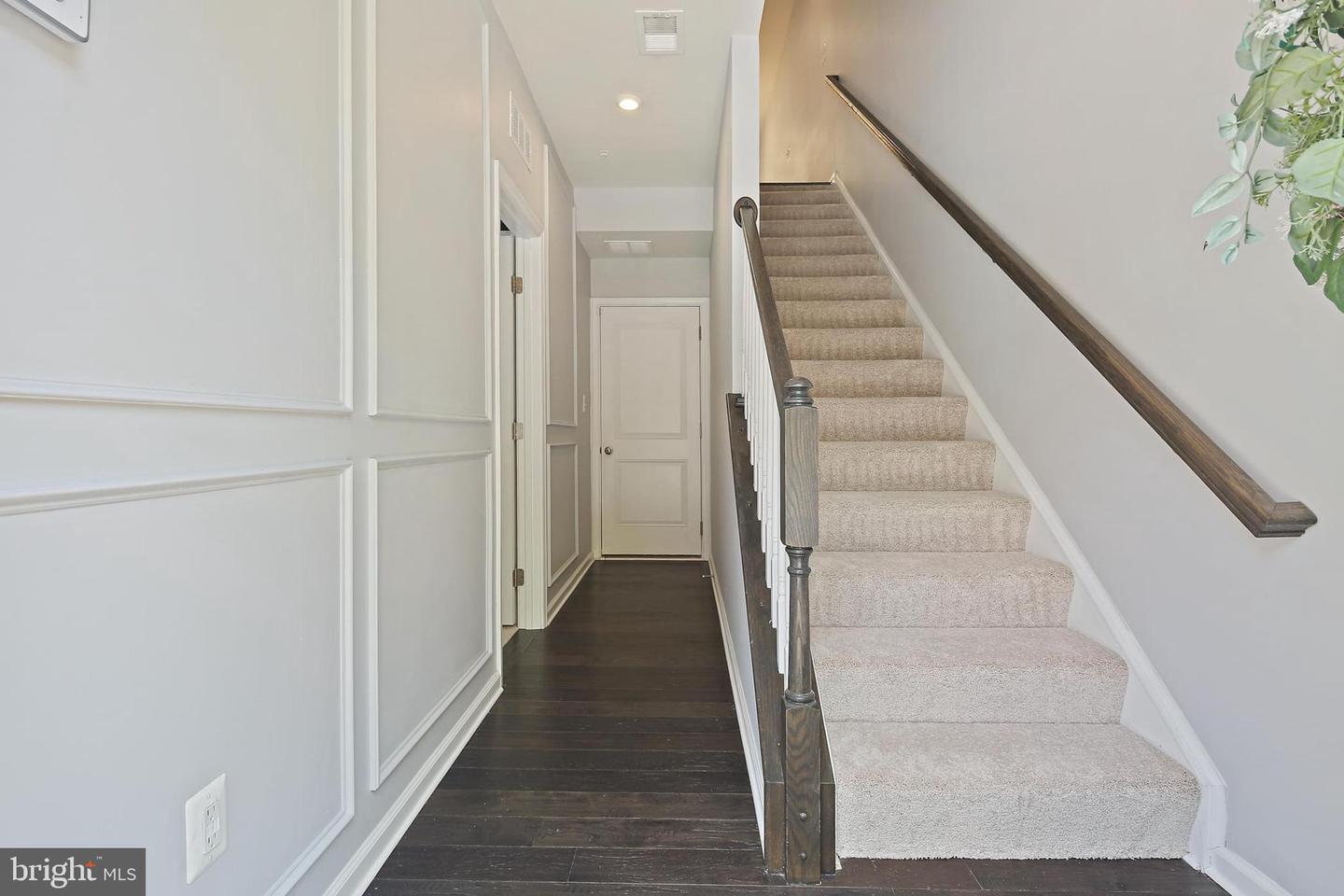 Property Photo:  127 S Newkirk Street  MD 21224 