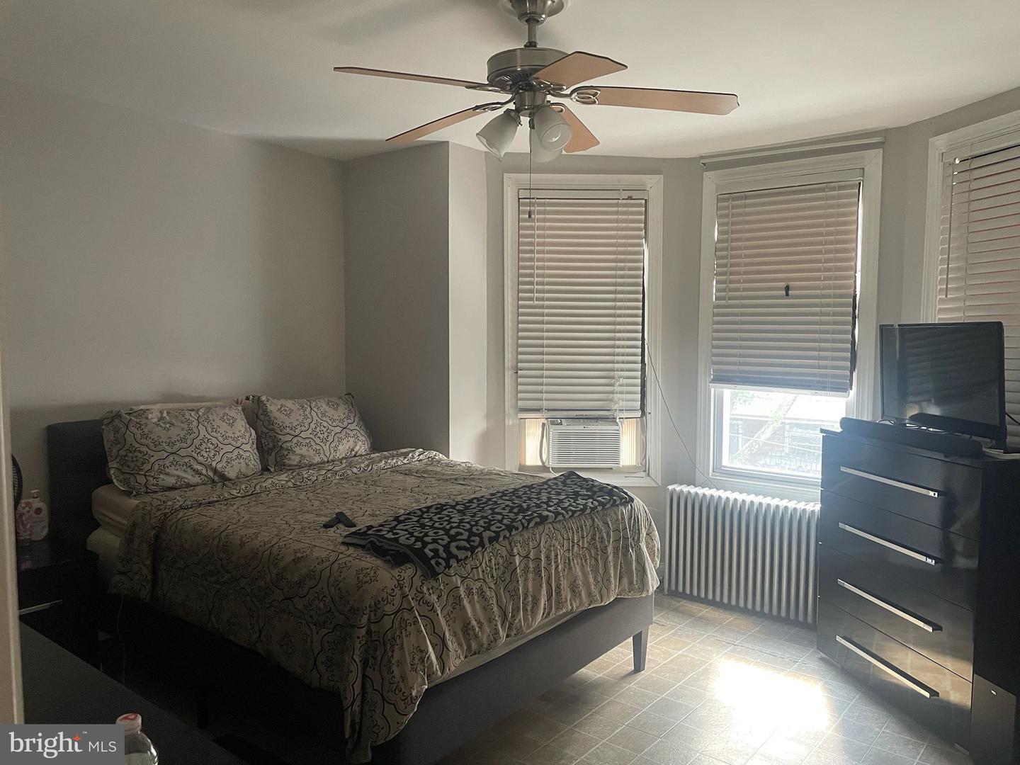 3631 N 9th Street  Philadelphia PA 19140 photo