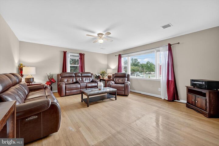 Property Photo:  1910 Kent Village Drive  MD 20785 