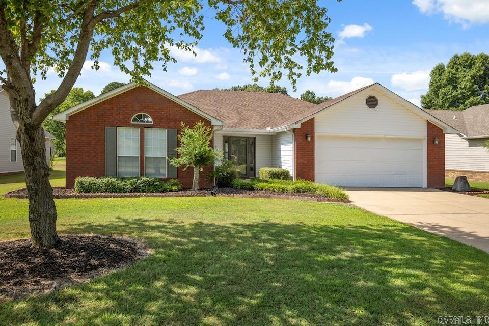 Property Photo:  2009 Wingate Drive  AR 72404 
