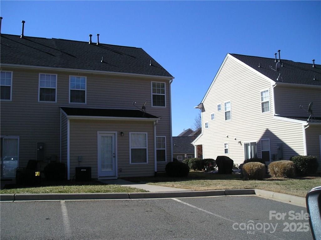 Property Photo: 17758 Caldwell Track Drive NC 28031
