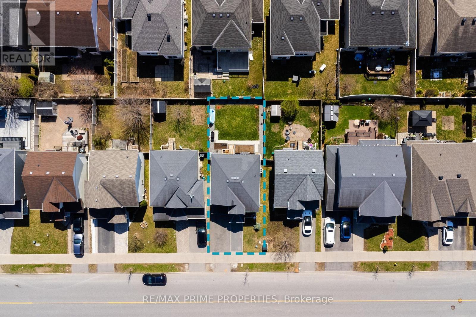 Property Photo: 513 Paul Metivier Drive ON K2J 0H4