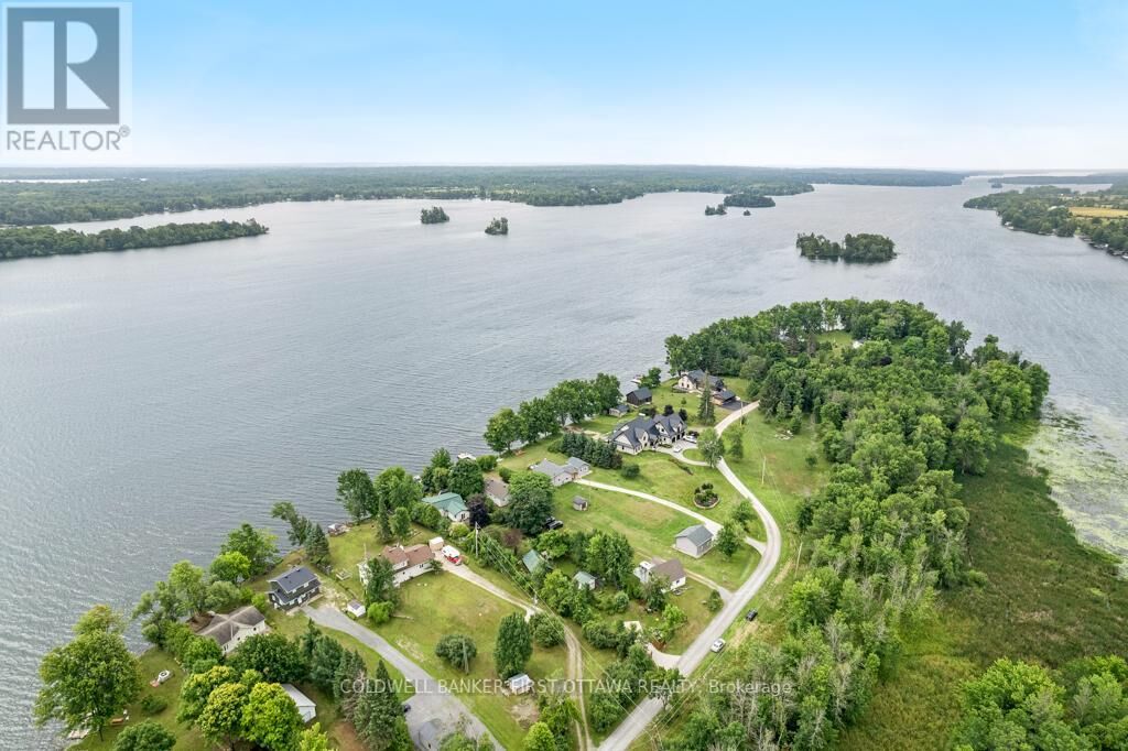 Property Photo:  160 McVeety Road  ON K7H 3C7 