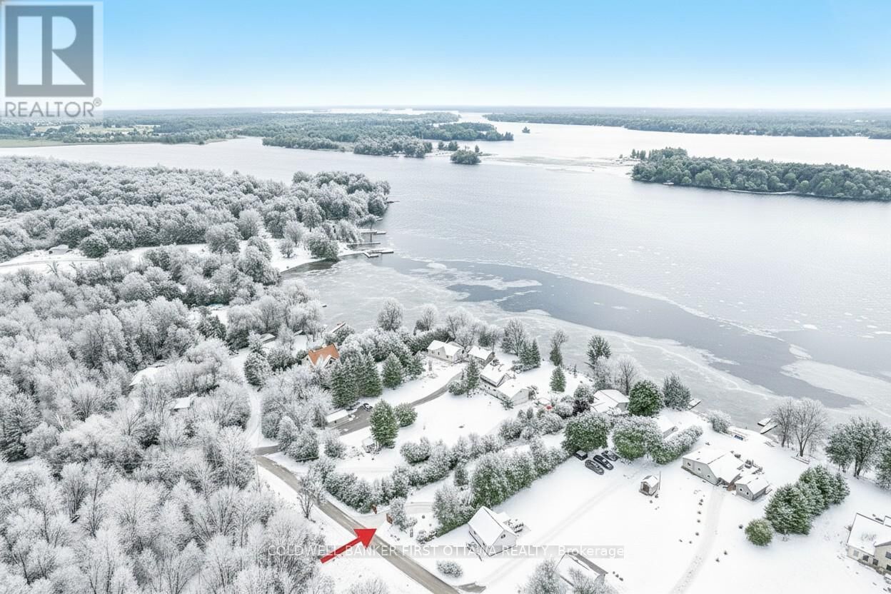 Property Photo:  160 McVeety Road  ON K7H 3C7 