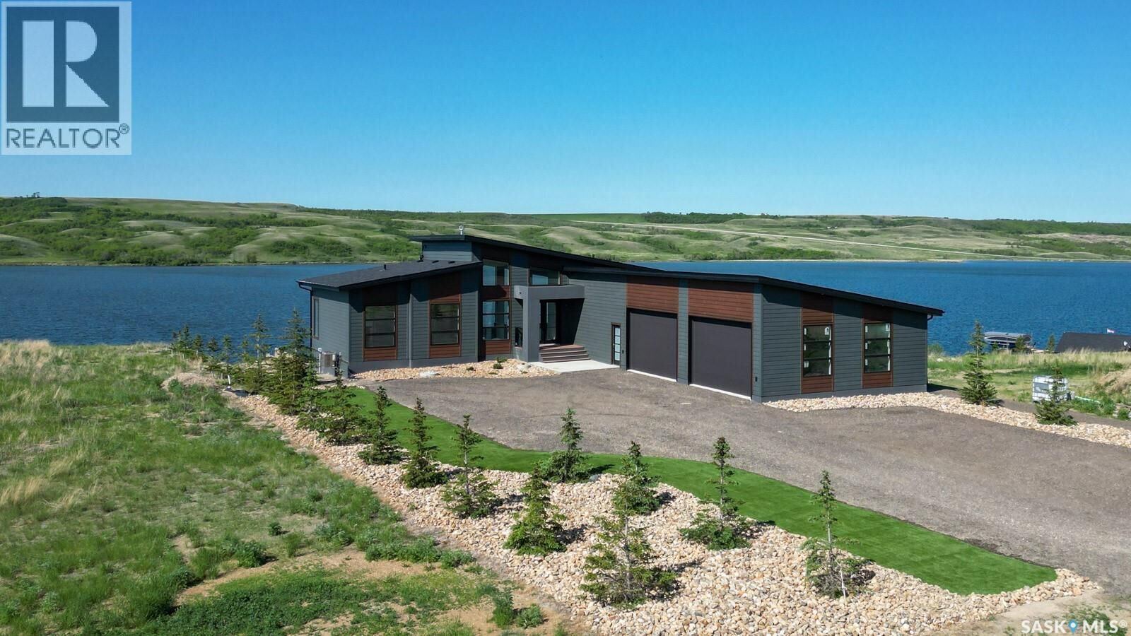 Property Photo:  12 Sunset Boulevard  SK S0G 0P0 