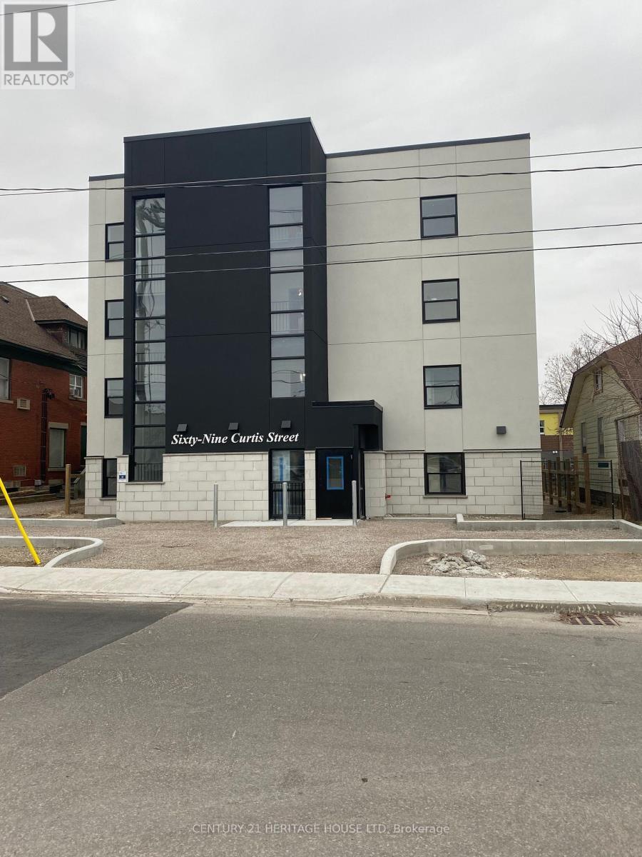 Photo de la propriété: 69 East Curtis Street East 304 ON N5P 1H9