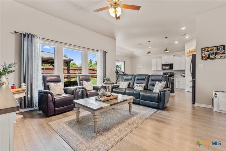 Property Photo:  1104 Monte Verde Drive  TX 76504 