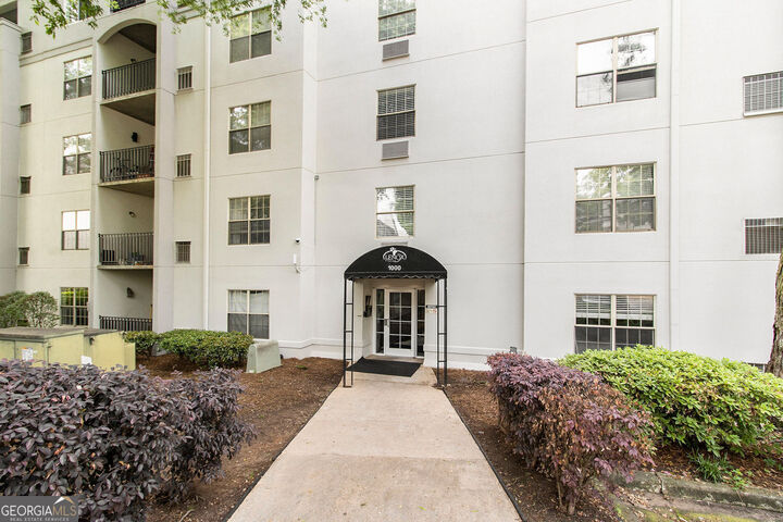 Property Photo:  970 Sidney Marcus Boulevard NE Unit#1301  GA 30324 