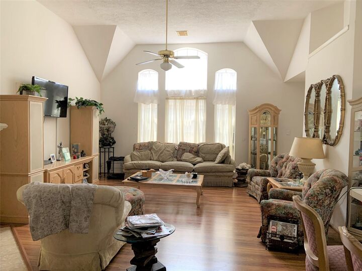 Property Photo: 8418 Westnut Lane TX 77040