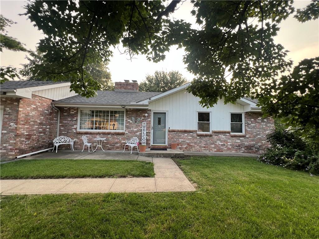 Property Photo: 5802 Steven Drive MO 64503