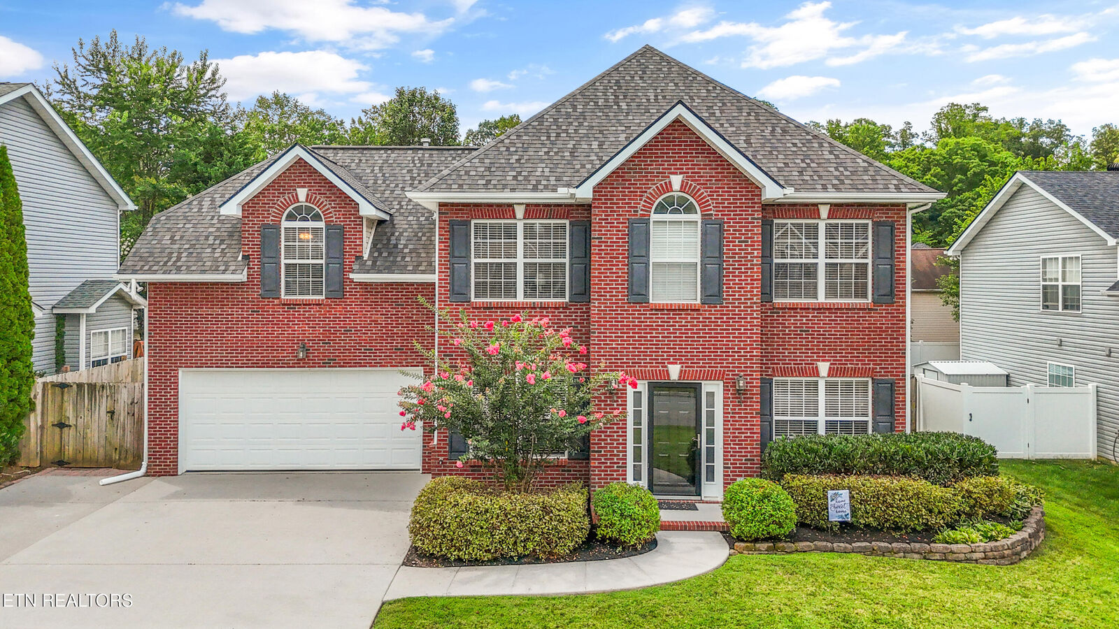 Property Photo:  5918 Gray Gables Drive  TN 37931 