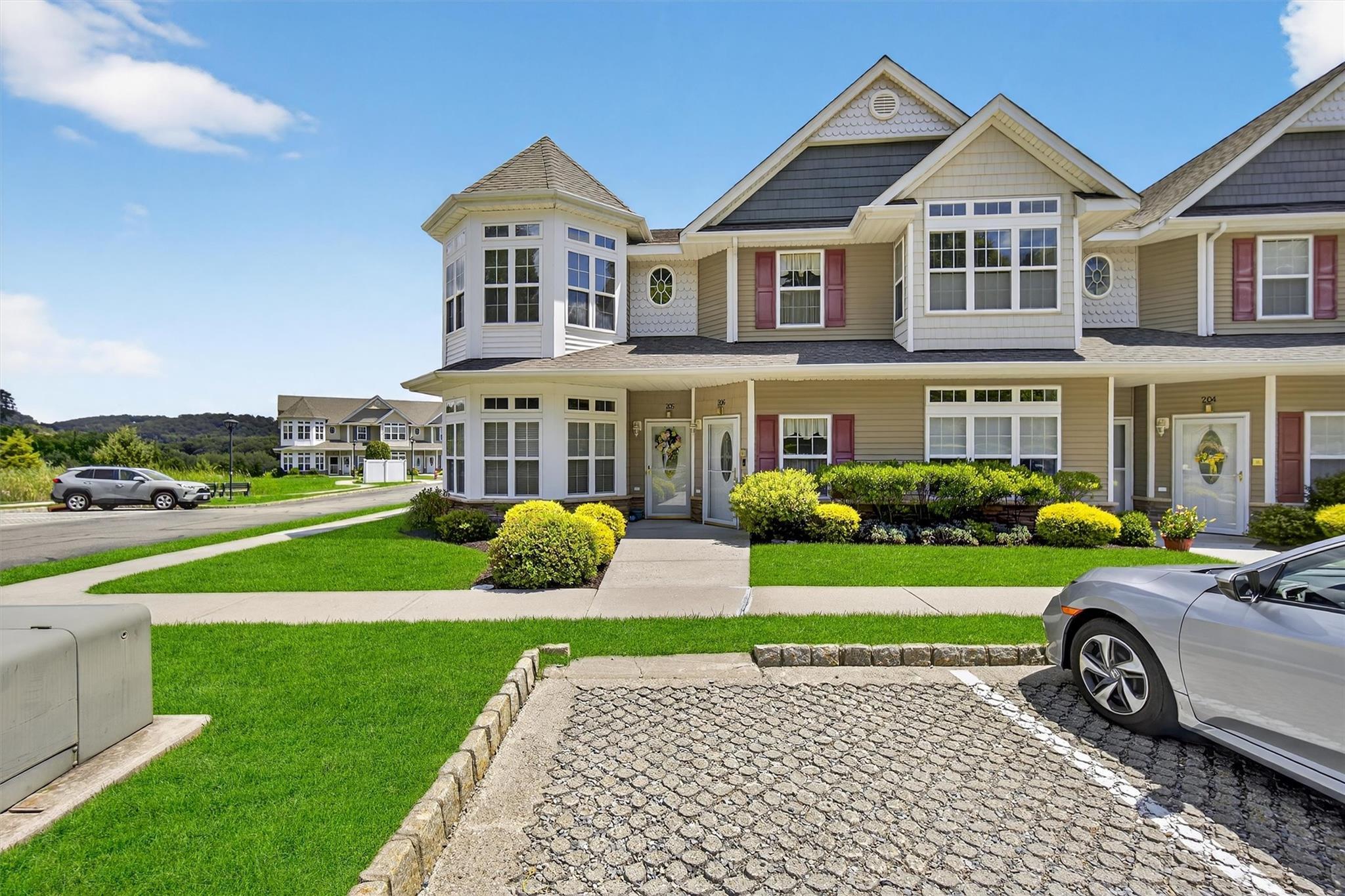 Property Photo:  206 Egrets Landing  NY 10512 