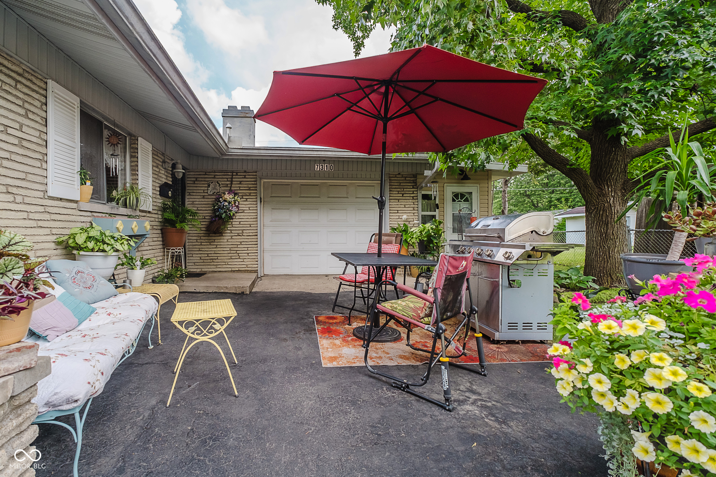 Property Photo: 7310 E 50th Street IN 46226